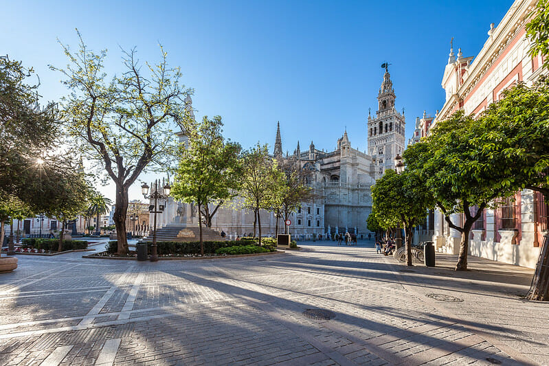 10 imprescindibles del barrio de Santa Cruz de Sevilla 1 barrio de santa cruz de Sevilla