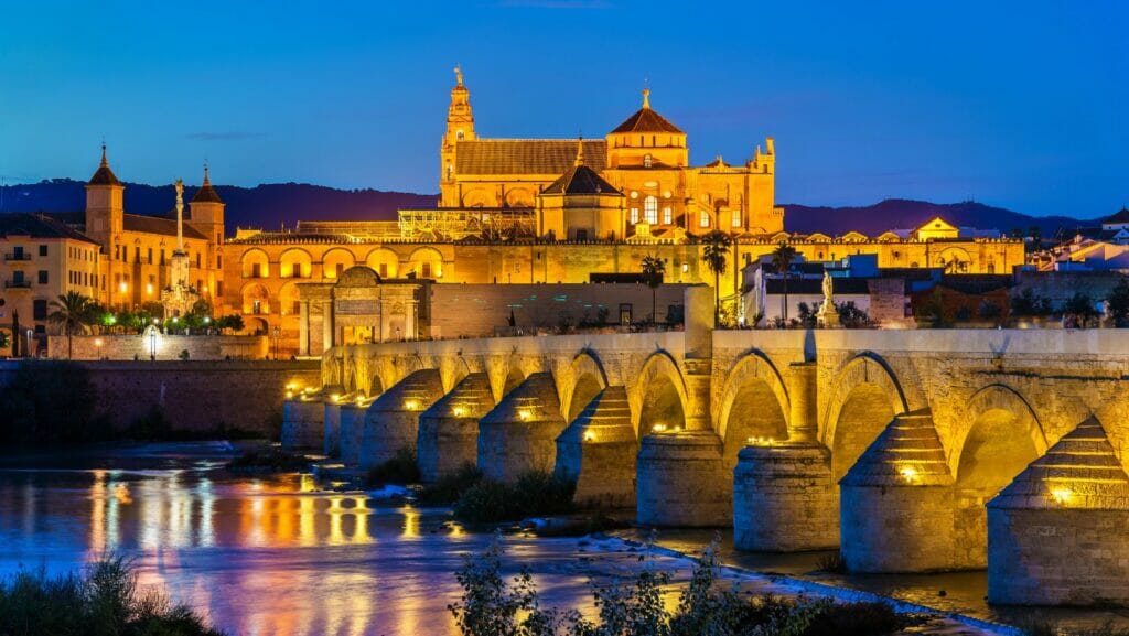 Visita nocturna a la Mezquita de Córdoba 10 visita nocturna mezquita de cordoba