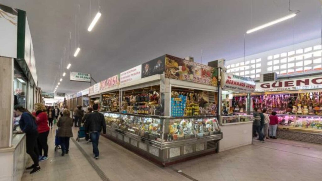 Mercado huelin 3