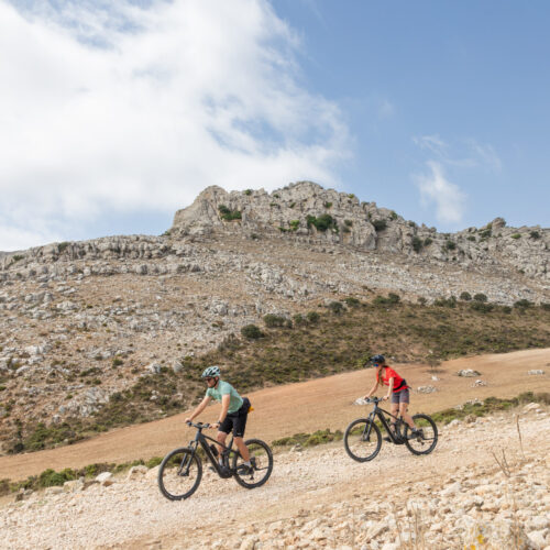 ruta en bici en el entorno del caminito